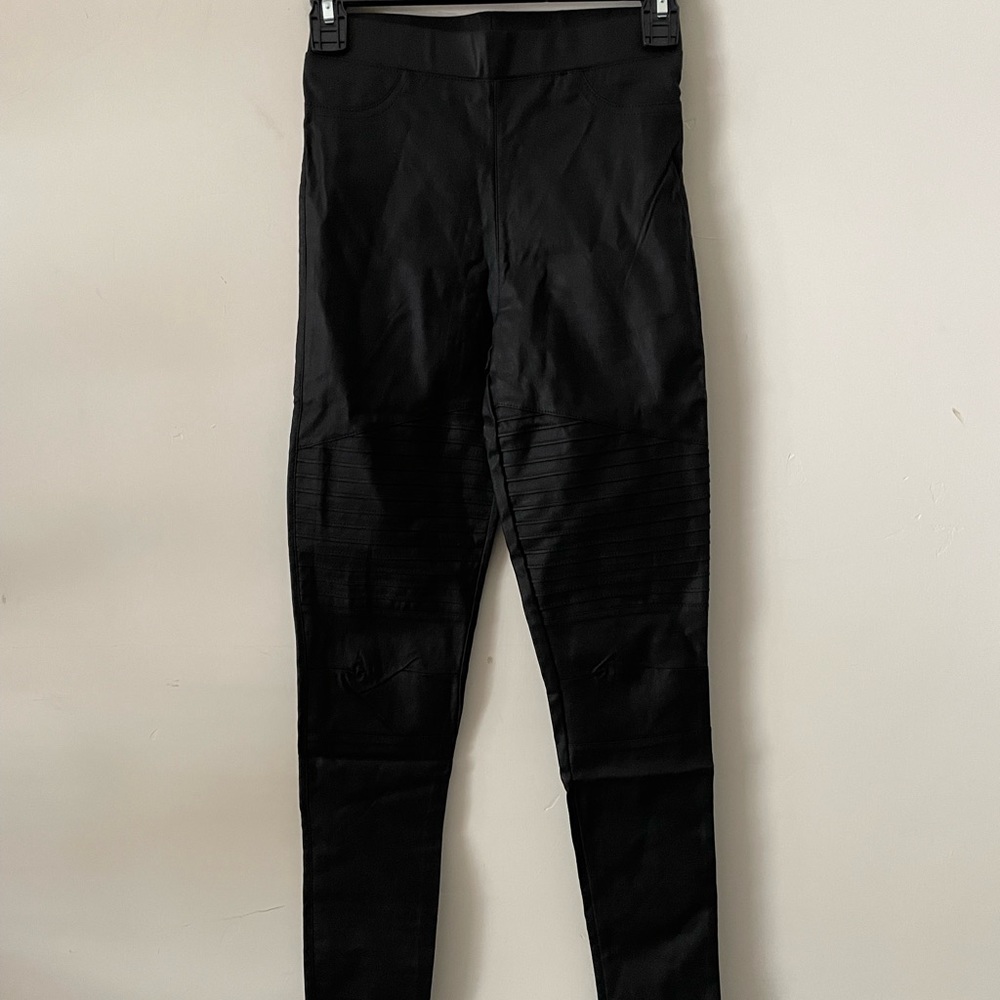 Ooberswank starching leggings. Ladies size XL